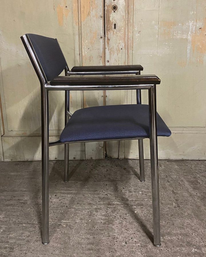 Armlehnstuhl, Design Gijs van der Sluis, Modell 60