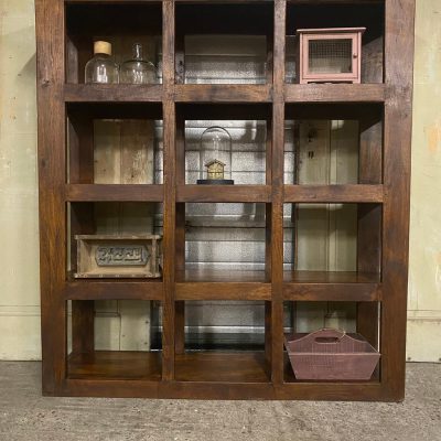 Oude winkelkast, vakkenkast, boekenkast, rariteiten-kast. — foto 2