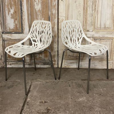 Set van 4 Italiaanse Designstoelen (Fast "Forest" Stijl) Wit — foto 3